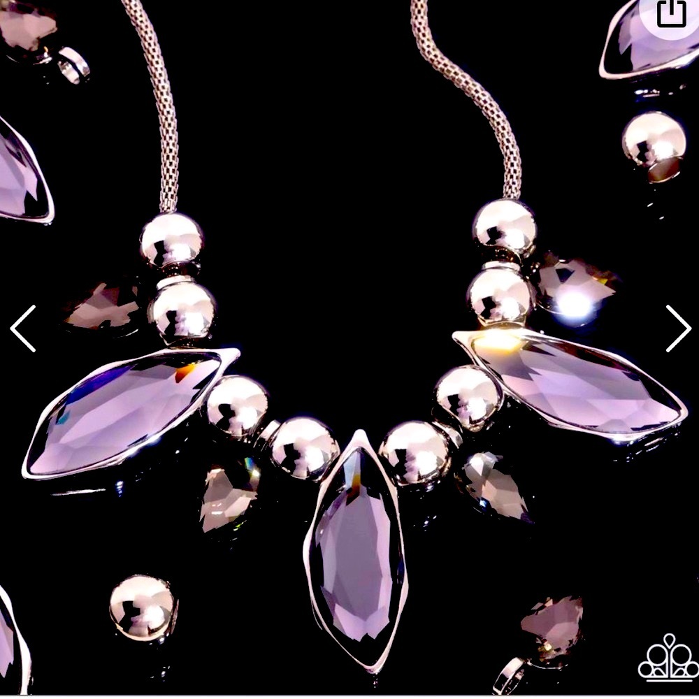 🩶⚫️🩶 “UNRIVALED EDGE” SILVER NECKLACE WITH FREE EARRINGS ~ PAPARAZZI❗️🩶⚫️🩶